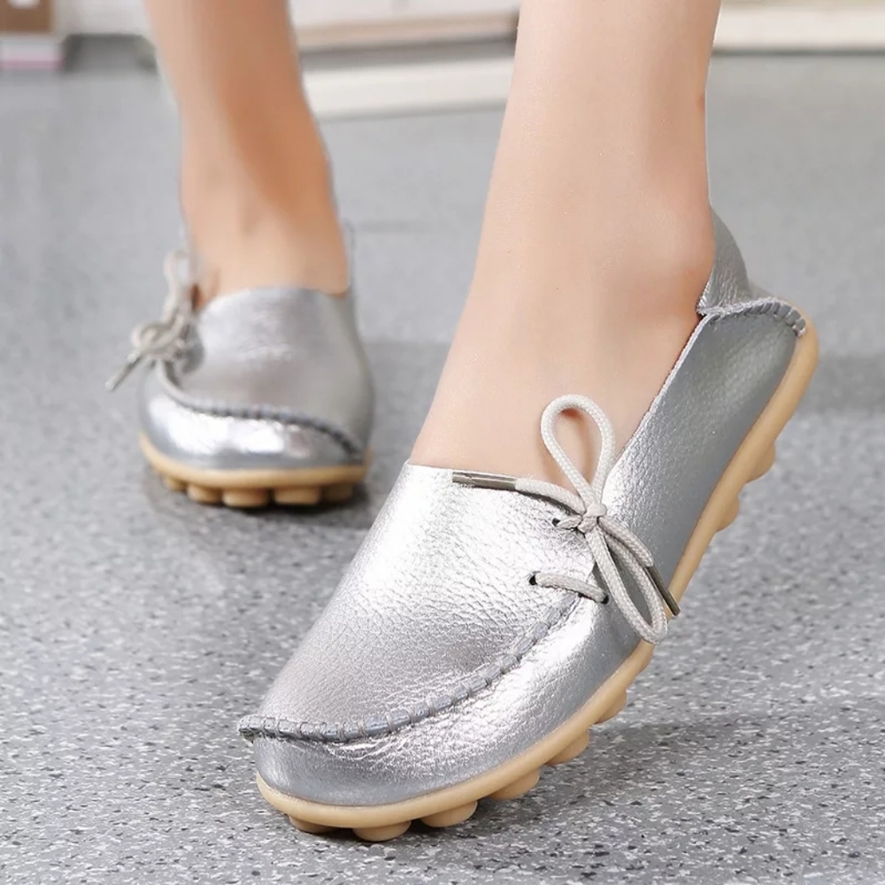 Silver loafers *like new* flats mocassins shoes